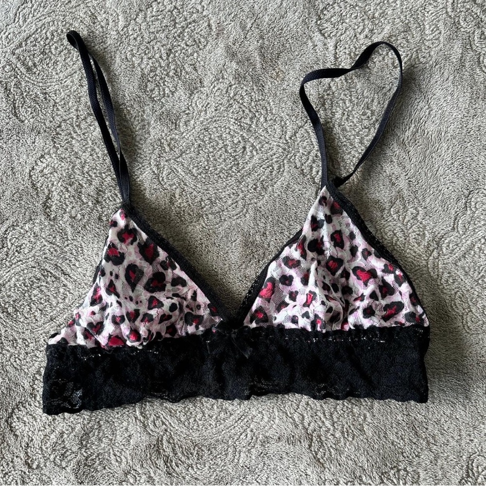 Hanky Panky Leopard Lace Bralette - Black and Pink